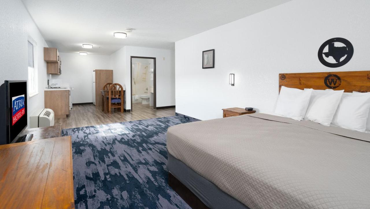 Atria Hotel And Rv Mcgregor Екстер'єр фото