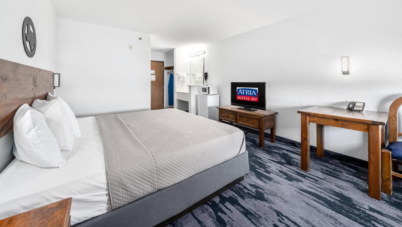 Atria Hotel And Rv Mcgregor Екстер'єр фото